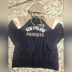 Majestic Fan Fashion | NFL • New England Patriots | Full Zip Hoodie | Women’s M
